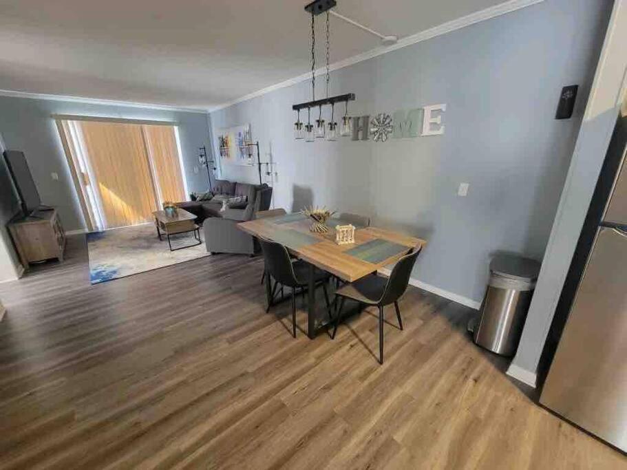 2022 Renovated 2-Bdrm Cozy, Lovely Condo W/Parking! Hilton Head Island Exteriér fotografie