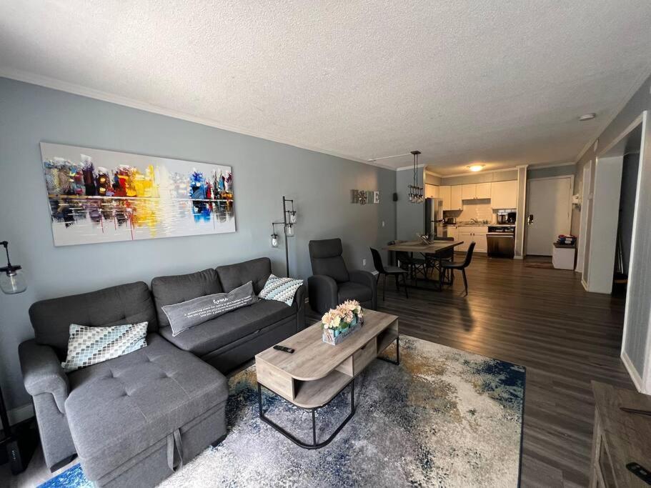 2022 Renovated 2-Bdrm Cozy, Lovely Condo W/Parking! Hilton Head Island Exteriér fotografie